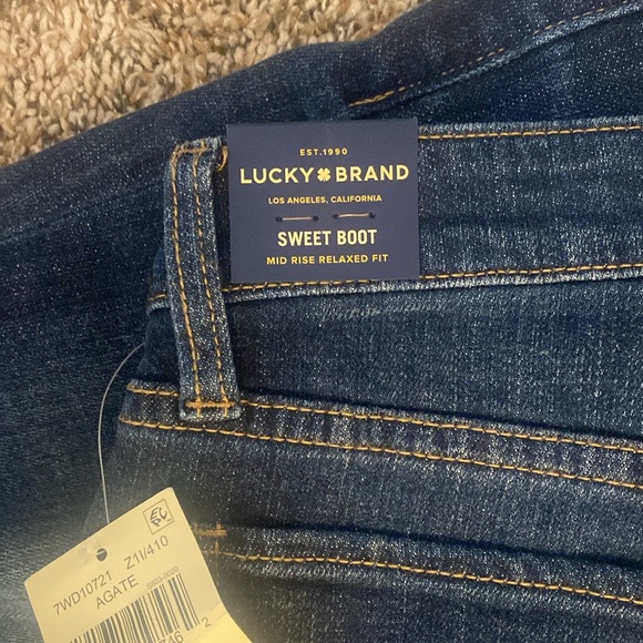 Lucky Brand “Sweet Boot” Jeans - Picture 4 of 5